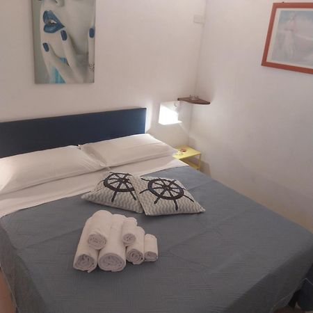 Le Rocce Holiday Rooms San Vito Lo Capo Exterior foto