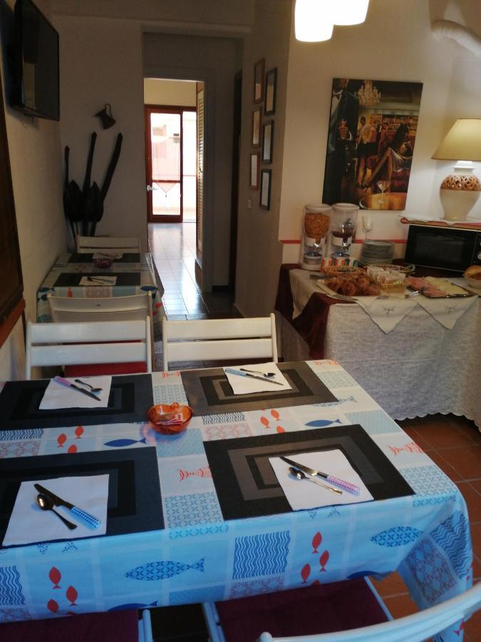 Le Rocce Holiday Rooms San Vito Lo Capo Exterior foto