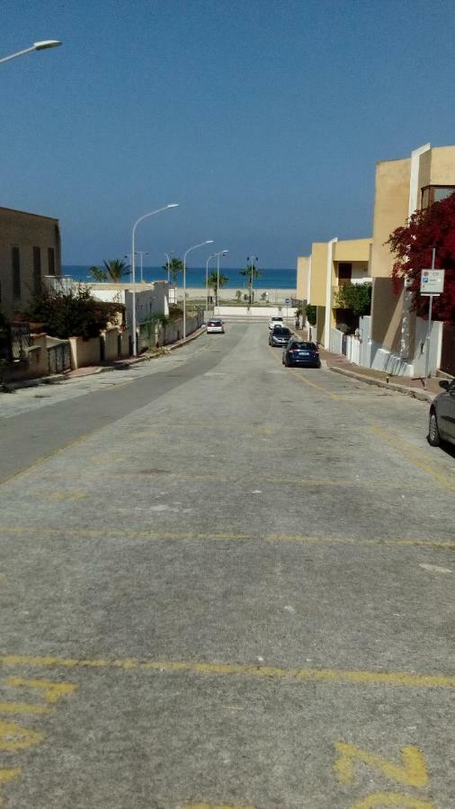 Le Rocce Holiday Rooms San Vito Lo Capo Exterior foto